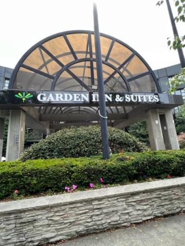 Garden Inn & Suites - Jfk New York Exterior photo